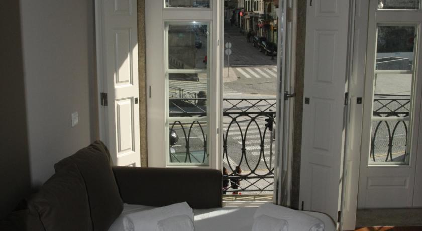 Guestready - Ayres Studio W Balcony Garden Porto Exterior photo