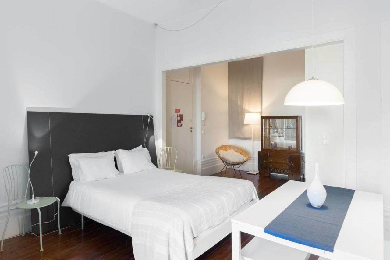 Guestready - Ayres Studio W Balcony Garden Porto Exterior photo